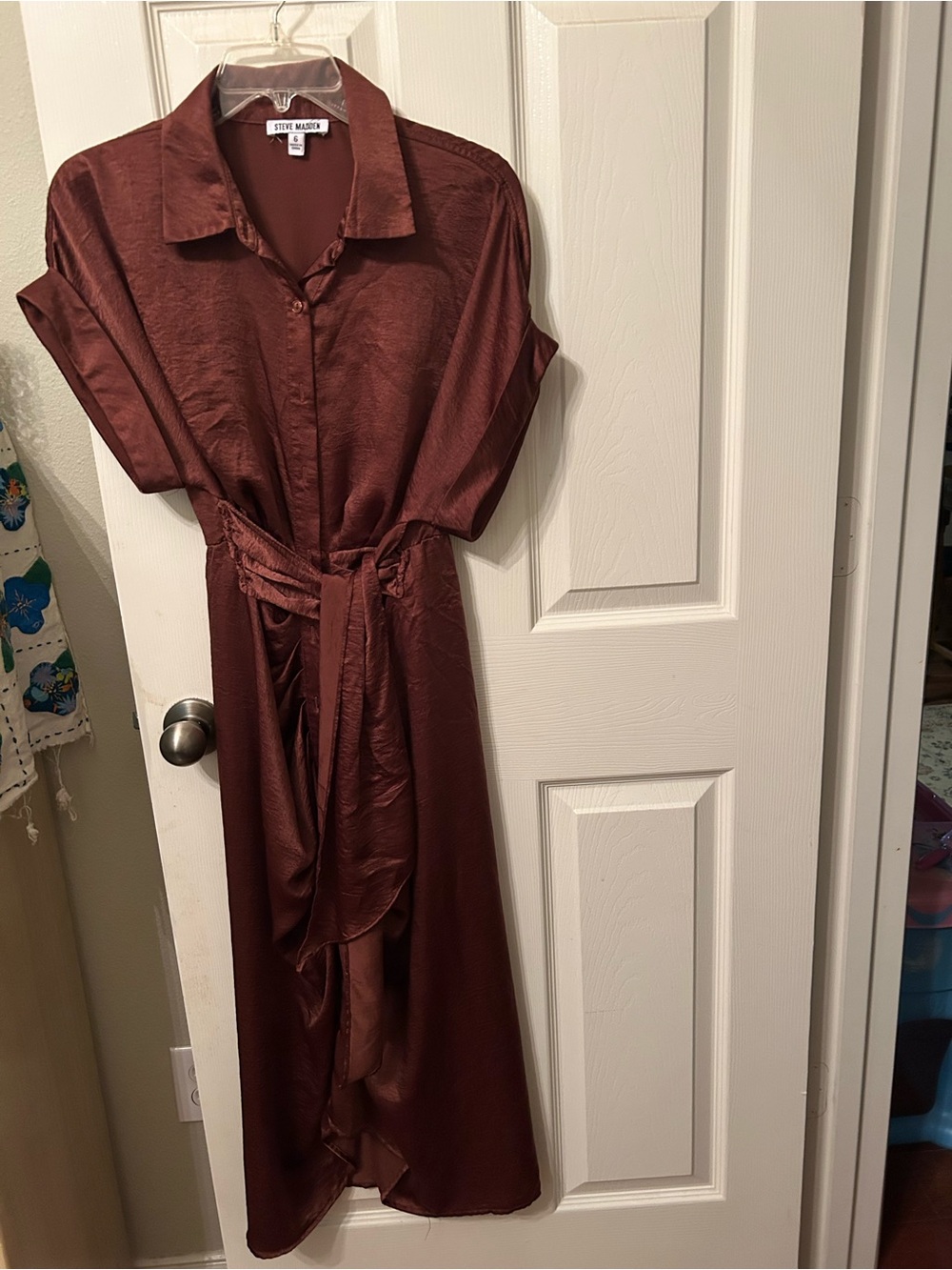 Steve Madden Tori tie front  Midi  Shirt Dress in brown sz 6